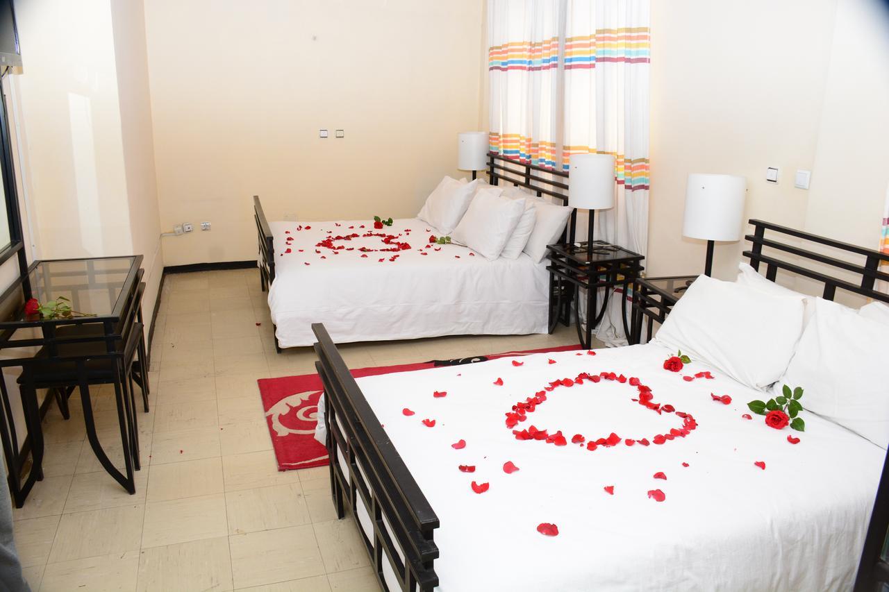 The Hive Guest House Addis Ababa Exterior foto